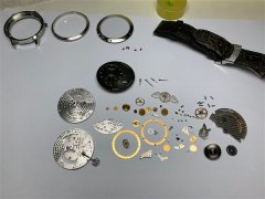 依百克手表进水了原因是什么（解析常见防水误区与解决方法）